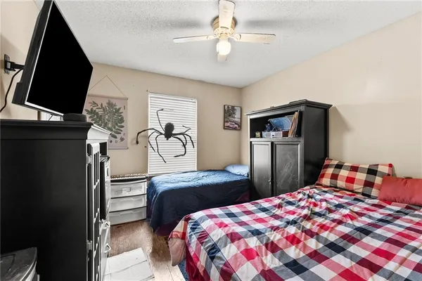 $339,950 | 1308 North 3rd Street East, Louisburg, KS 66053