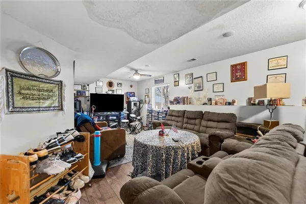 $339,950 | 1308 North 3rd Street East, Louisburg, KS 66053