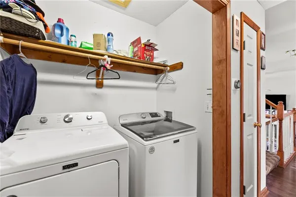 $339,950 | 1308 North 3rd Street East, Louisburg, KS 66053