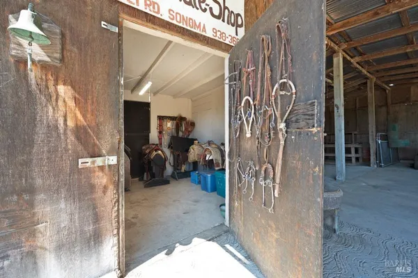 $1,590,000 | 23180 Maffei Road, Sonoma, CA 95476