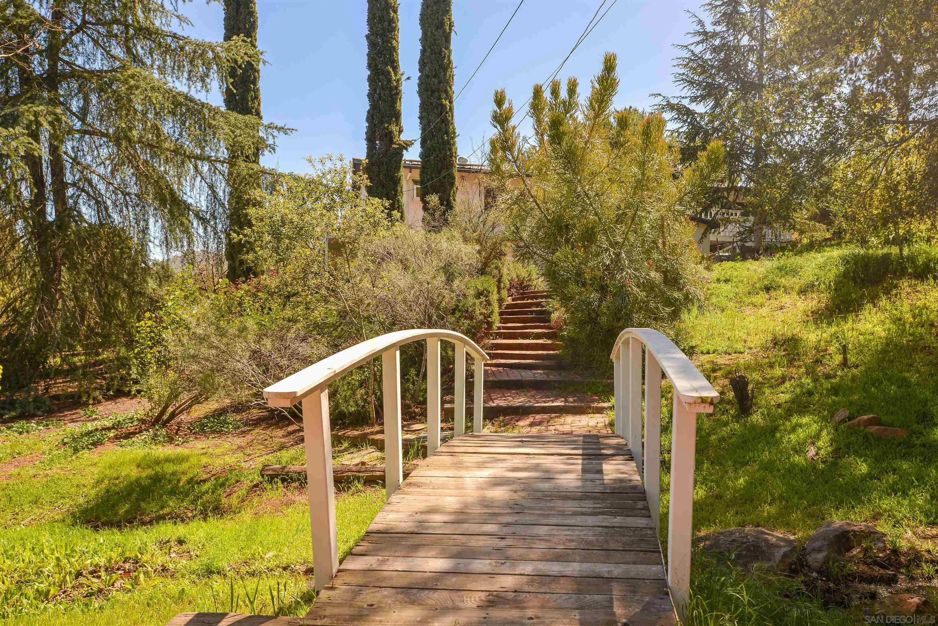 11721 Johnson Lake Road Lakeside, CA 92040 - Photo 45 of 71 Gallery Image 45