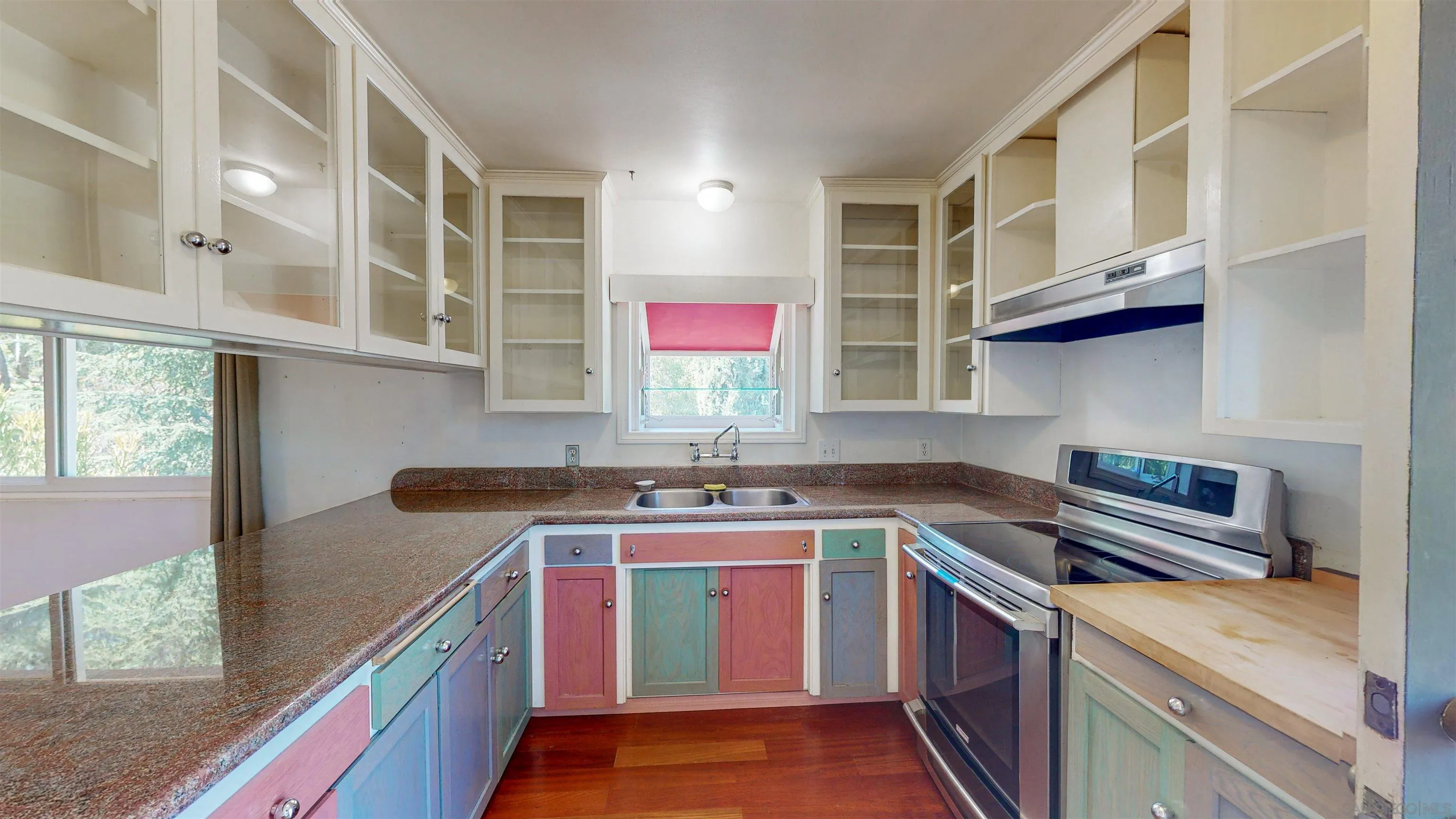 11721 Johnson Lake Road Lakeside, CA 92040 - Photo 7 of 71 Gallery Image 7