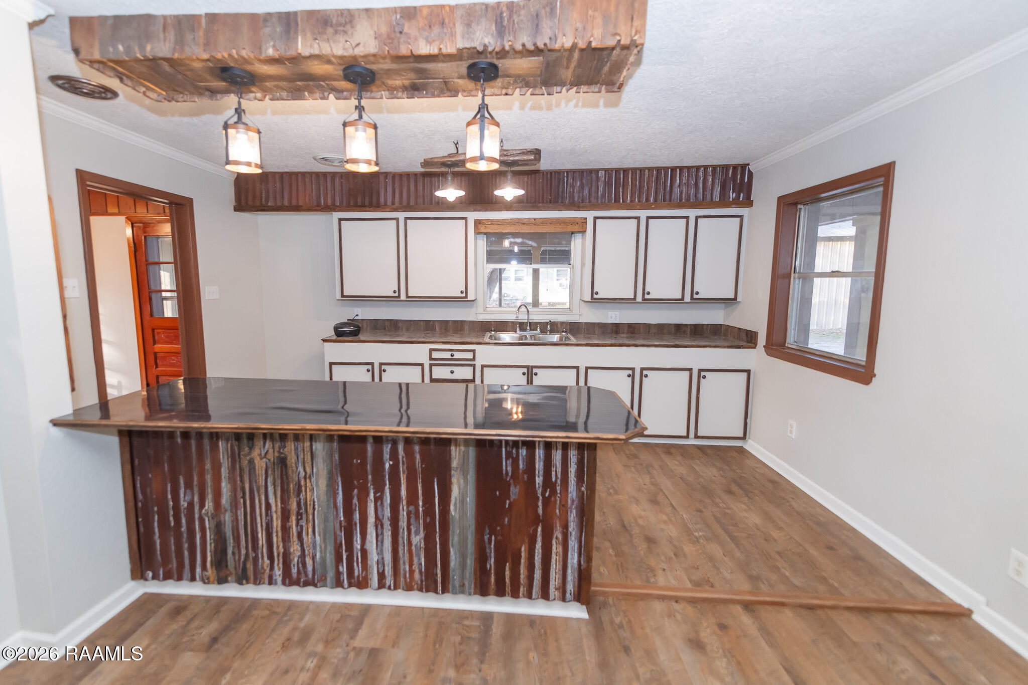 411 North 9th Street Eunice, LA 70535 - Photo 3 of 23 BHP_2979