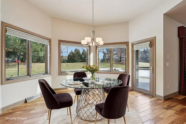 $699,900 | 6748 Yale Drive, Franklin, WI 53132