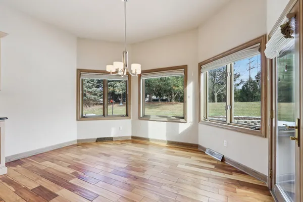 $699,900 | 6748 Yale Drive, Franklin, WI 53132