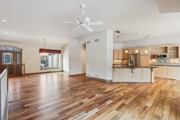 $699,900 | 6748 Yale Drive, Franklin, WI 53132