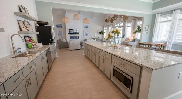 $1,820 | 115 Beaumont Oaks Drive, Unit DRIFTWOOD, Wilmington, NC 28411