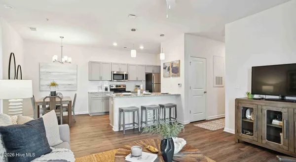 $1,820 | 115 Beaumont Oaks Drive, Unit DRIFTWOOD, Wilmington, NC 28411