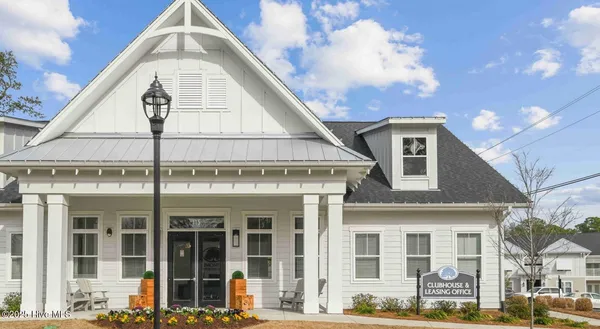 $1,820 | 115 Beaumont Oaks Drive, Unit DRIFTWOOD, Wilmington, NC 28411