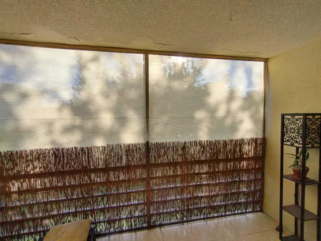 $220,000 | 103 Royal Park Drive, Unit 3B, Oakland Park, FL 33309