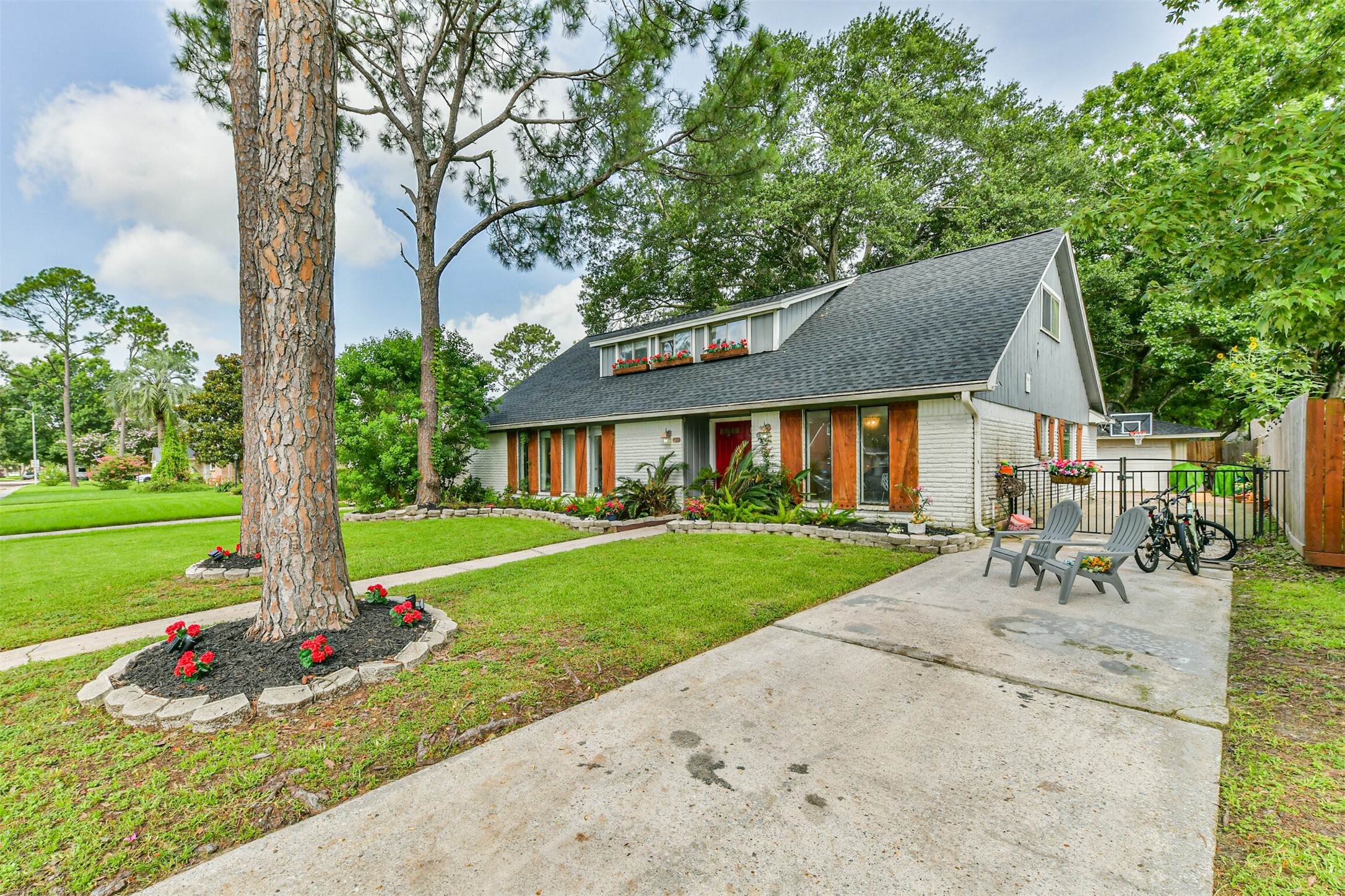1723 Capstan Road Houston, TX 77062 - Photo 39 of 43