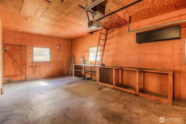 $300,000 | 10461 Highway 410, Naches, WA 98937