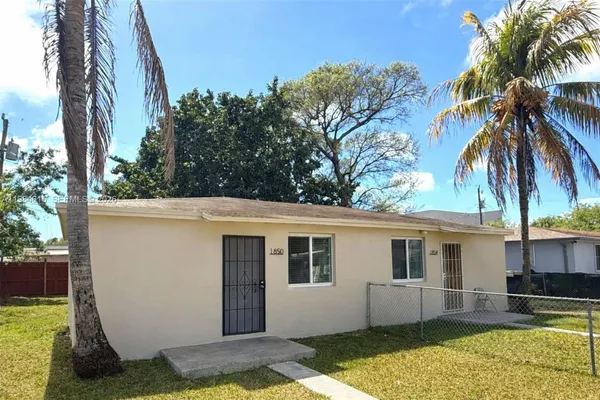 $2,299 | 1850 Northwest 74th Street, Unit 1850, Miami, FL 33147