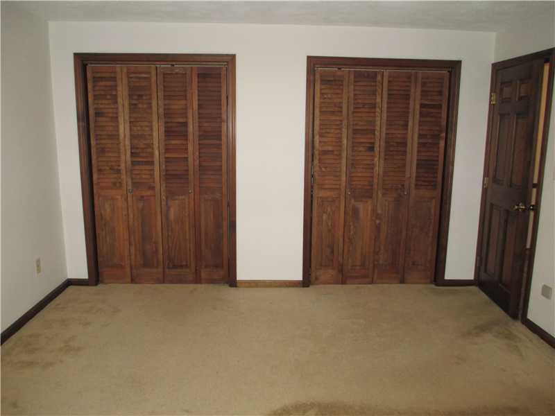 14 Longmeadow Road Lincoln, RI 02865 - Photo 13 of 19 Master Bedroom.
