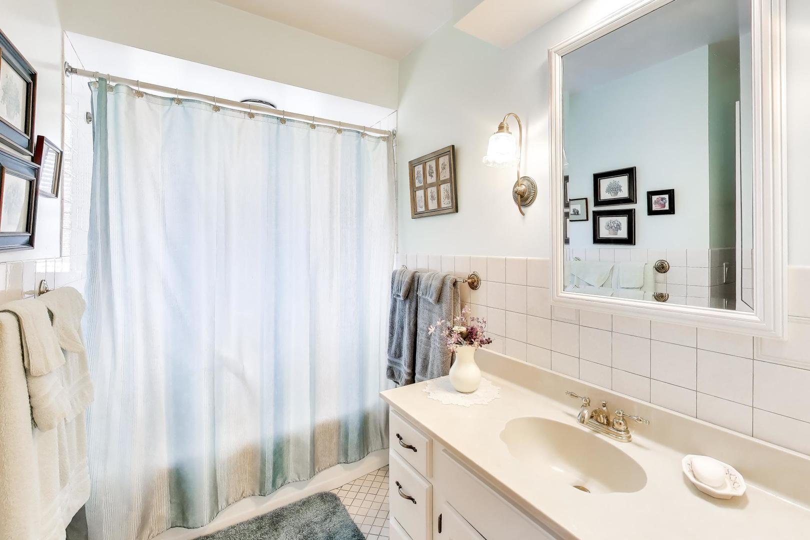156 High Holborn Lake Forest, IL 60045 - Photo 24 of 29