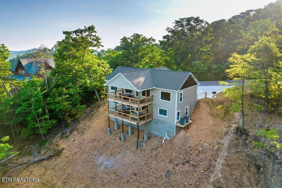 3325 Grouse Ridge Lane Sevierville, TN 37862 - Photo 37 of 37 6e24d629-bf8f-4f06-abfc-f22feb369a2f