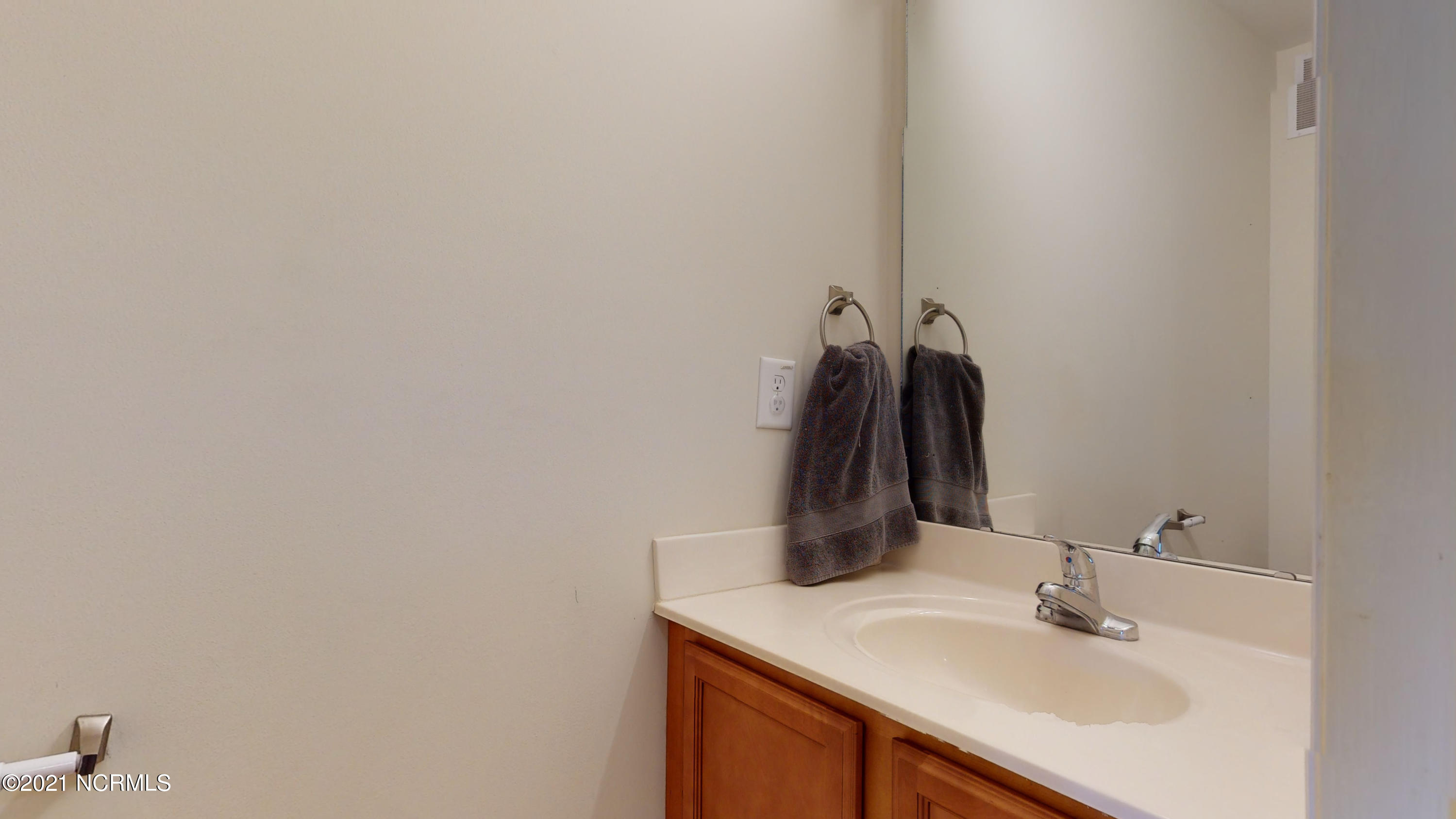 8003 Banister Loop Jacksonville, NC 28546 - Photo 8 of 18 8003 Banister Loop-23