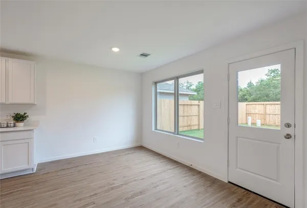 $2,200 | 17914 Becker Lndg Drive, Hockley, TX 77447
