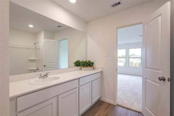 $2,200 | 17914 Becker Lndg Drive, Hockley, TX 77447