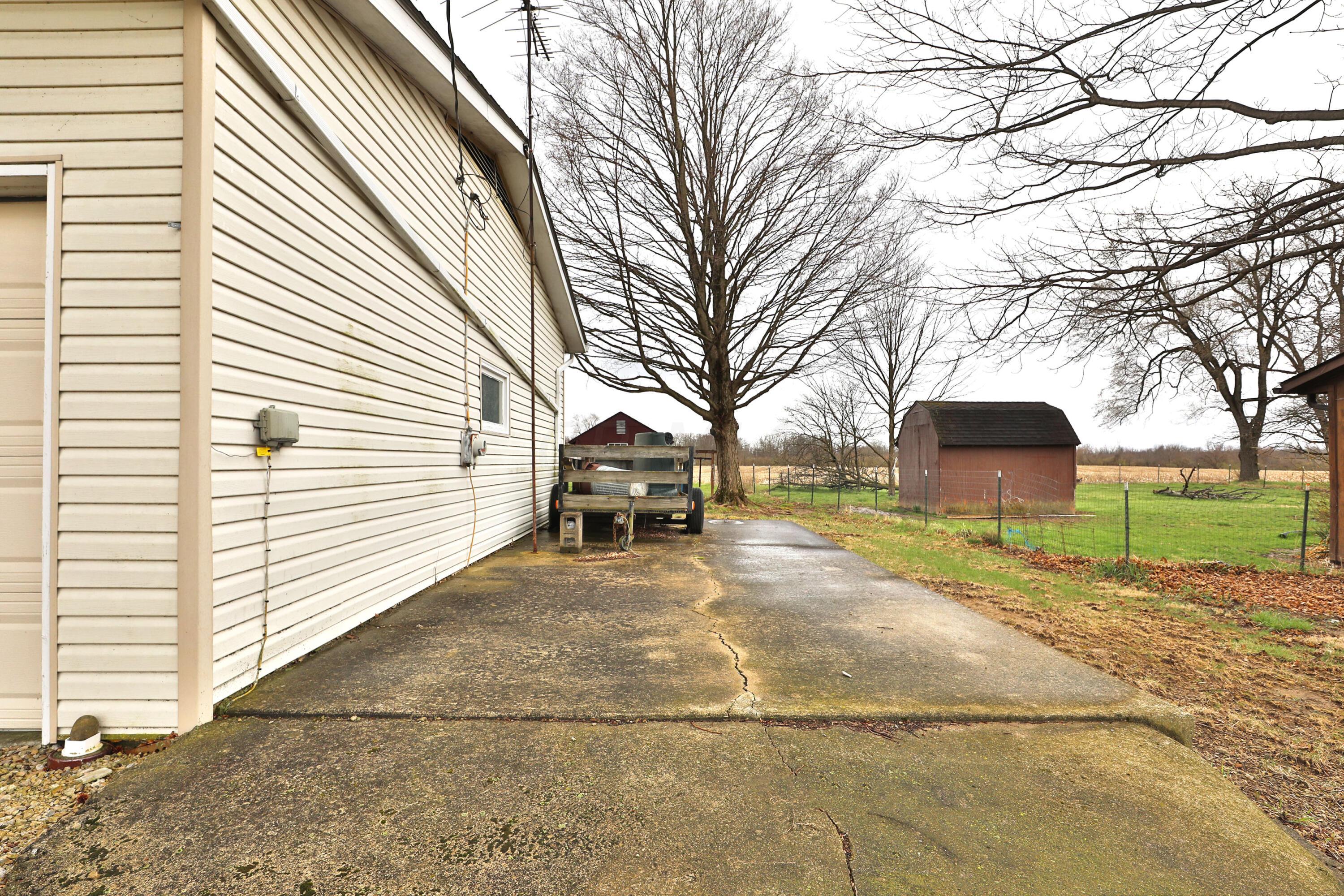998 Hudson Road Delaware, OH 43015 - Photo 33 of 38 998-Hudson-033