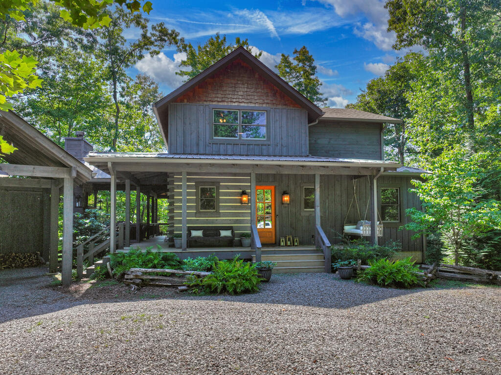 199 North Hiawatha Trail Blue Ridge, GA 30513 - Photo 4 of 52 Gallery Image 4