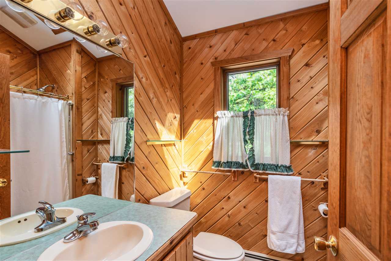 17 Grassy Pond Road Moultonborough, NH 03254 - Photo 31 of 40