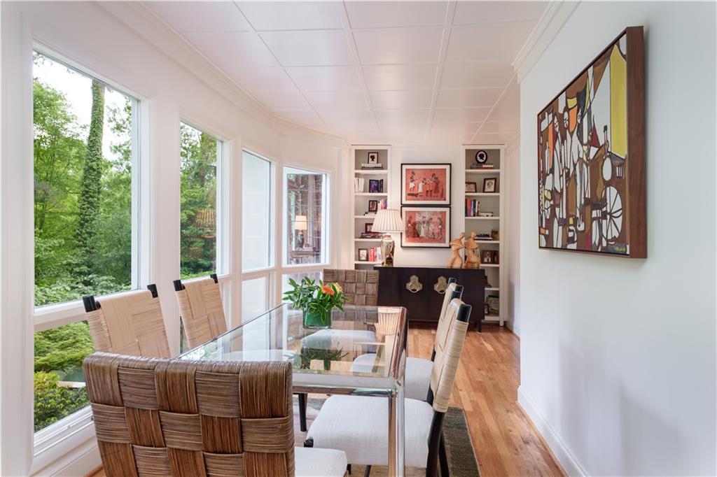 1020 West Wesley Road Northwest Atlanta, GA 30327 - Photo 16 of 38 Gallery Image 16