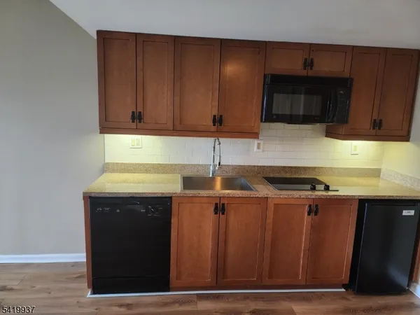 $1,850 | 200 Highway 94, Unit 231, Vernon, NJ 07462