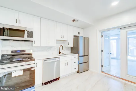 $4,500 | 75 P Street Northwest, Washington, DC 20001
