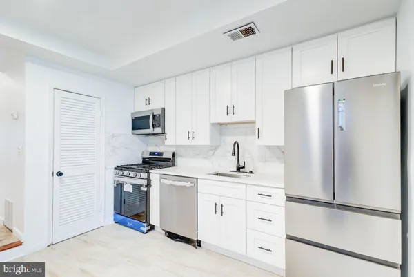 $4,500 | 75 P Street Northwest, Washington, DC 20001
