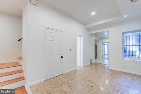 $4,500 | 75 P Street Northwest, Washington, DC 20001