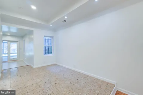 $4,500 | 75 P Street Northwest, Washington, DC 20001