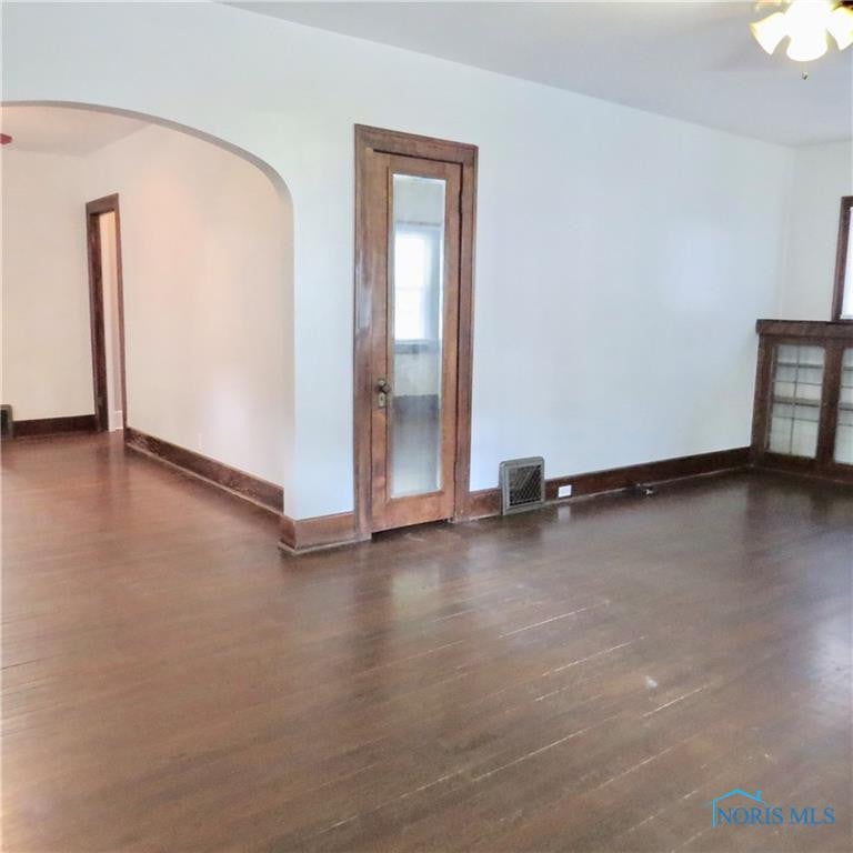 4215 Birchall Road Toledo, OH 43612 - Photo 12 of 33 Gallery Image 12