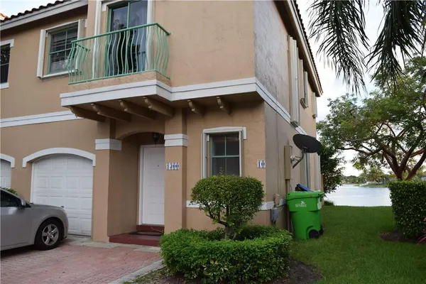 $2,100 | 1300 Northwest 126th Avenue, Unit 1300, Sunrise, FL 33323
