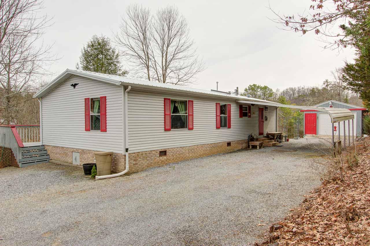 1510 Tarwater Road Sevierville, TN 37876 - Photo 1 of 32 01