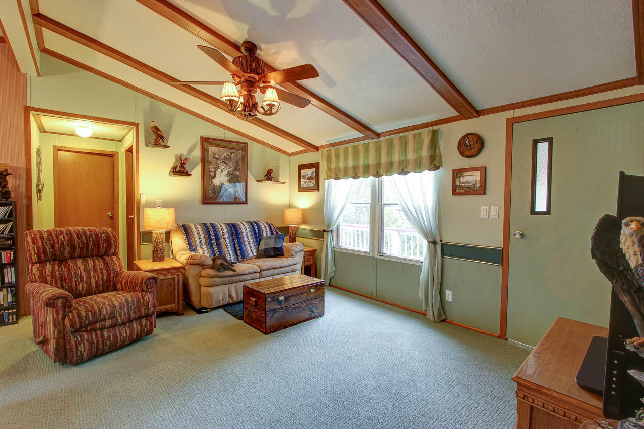 1510 Tarwater Road Sevierville, TN 37876 - Photo 3 of 32 03