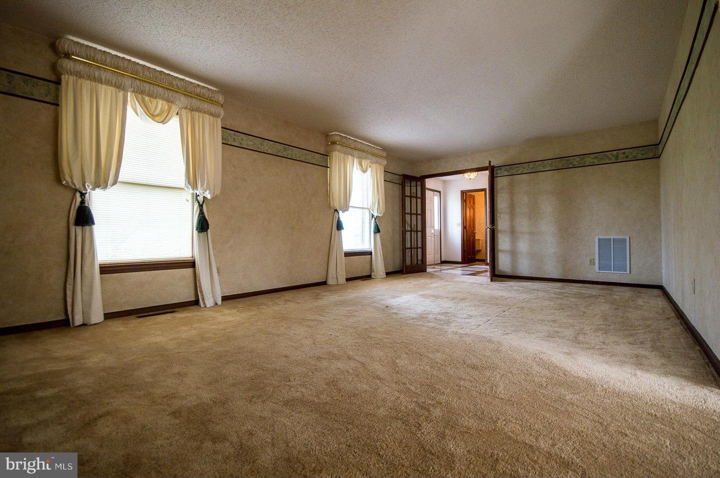 243 Lower Forge Road New Market, VA 22844 - Photo 12 of 30 Living Room