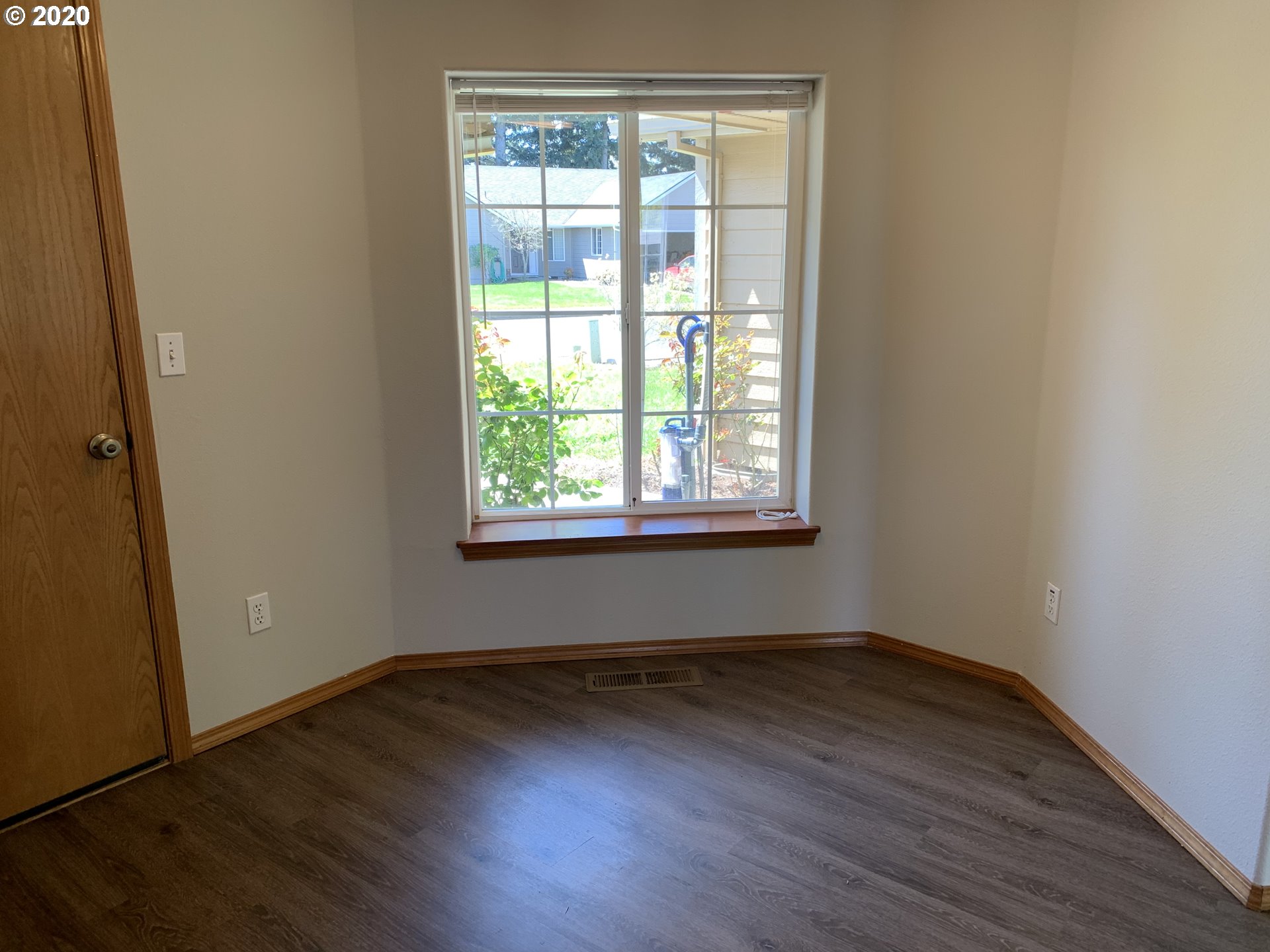 2203 Riviera Court Hubbard, OR 97032 - Photo 14 of 32 Gallery Image 14