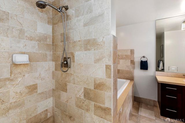 $1,564,000 | 690 Spruce Street, Unit 202, San Francisco, CA 94118