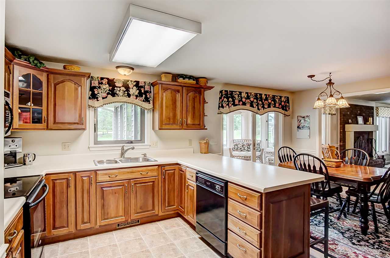 411 South Scott Road Fort Wayne, IN 46804 - Photo 7 of 36 Gallery Image 7