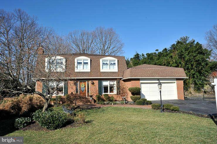 7823 O'Dell Street Springfield, VA 22153 - Photo 1 of 29 Exterior (Front)