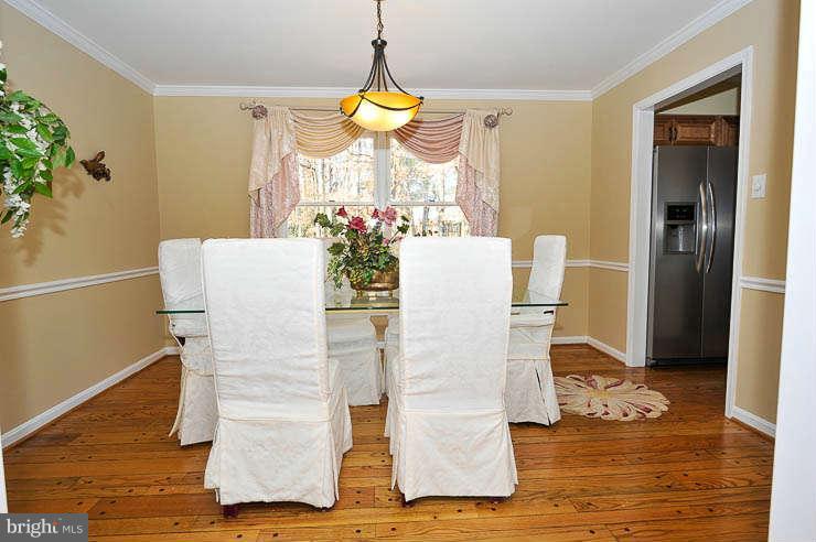 7823 O'Dell Street Springfield, VA 22153 - Photo 5 of 29 Dining Room