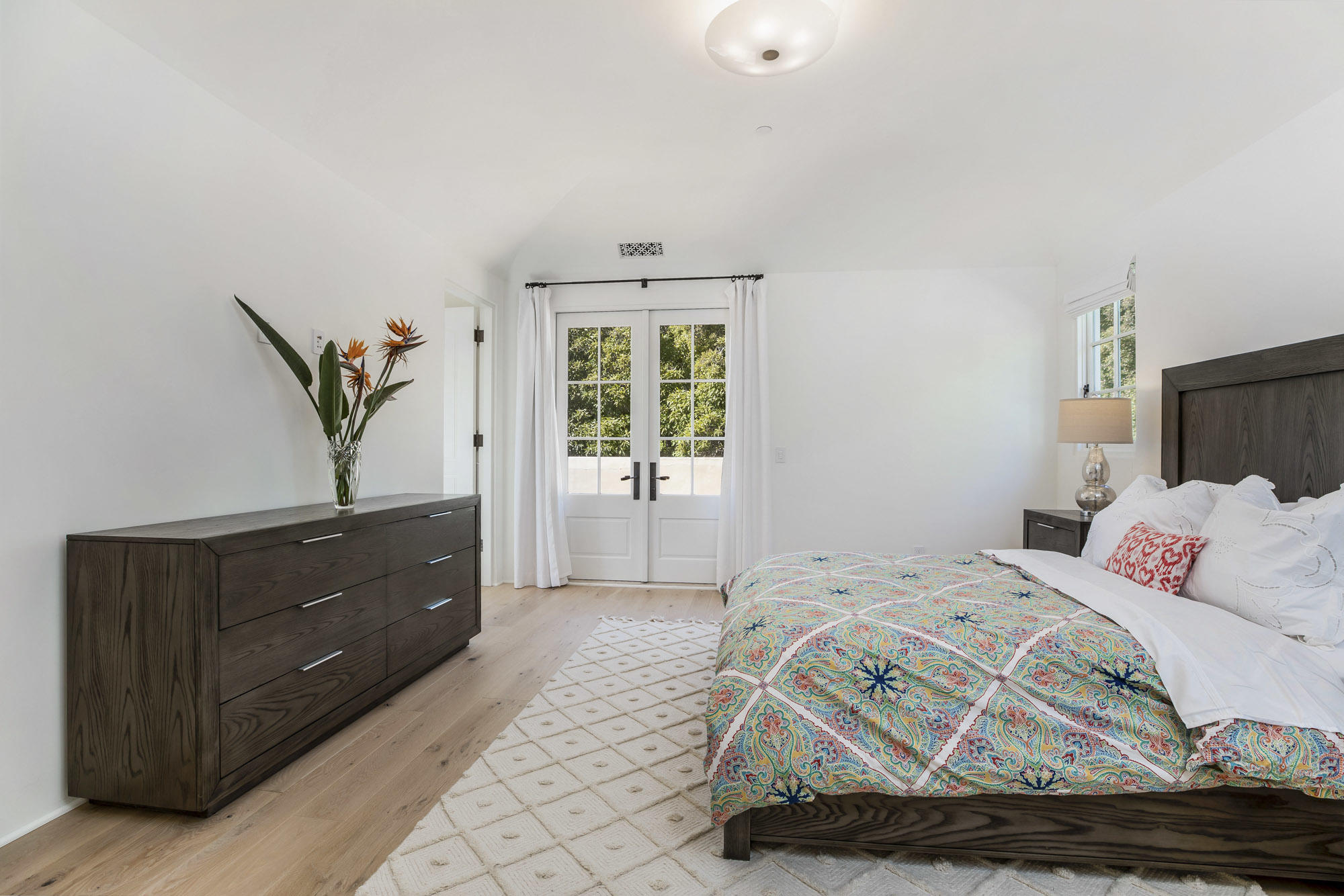 1084 Golf Road Montecito, CA 93108 - Photo 29 of 47 a bedroom with a bed and window