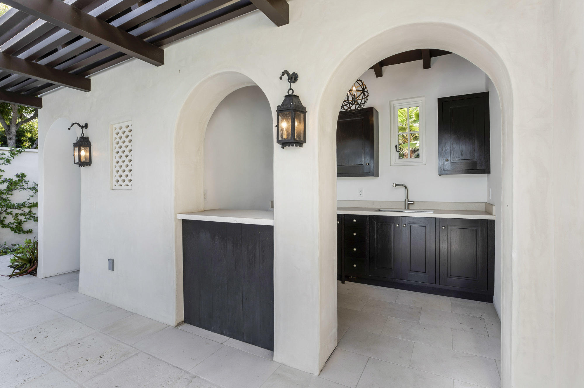 1084 Golf Road Montecito, CA 93108 - Photo 33 of 47 a view of staircase with mirror