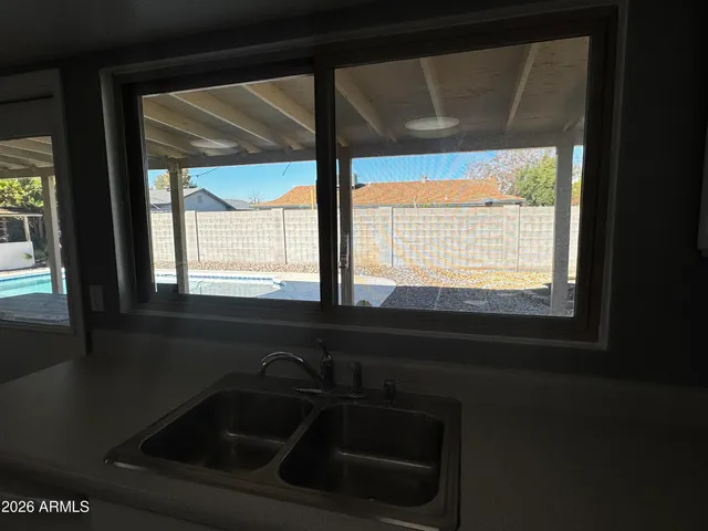 $2,195 | 5264 West Lupine Avenue, Glendale, AZ 85304