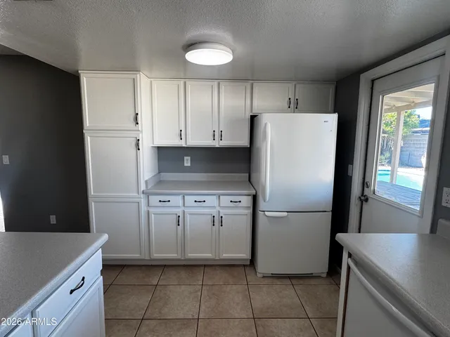 $2,195 | 5264 West Lupine Avenue, Glendale, AZ 85304
