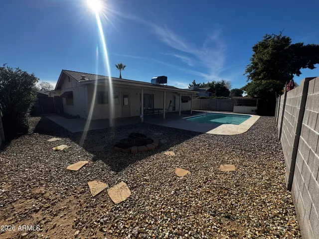 $2,195 | 5264 West Lupine Avenue, Glendale, AZ 85304