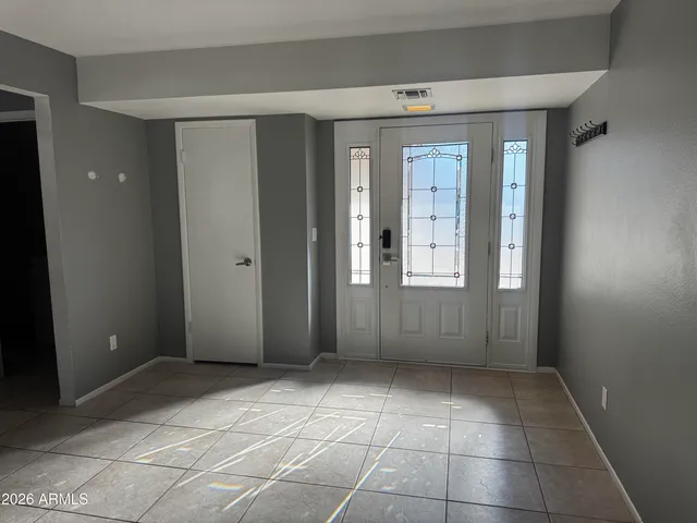 $2,195 | 5264 West Lupine Avenue, Glendale, AZ 85304