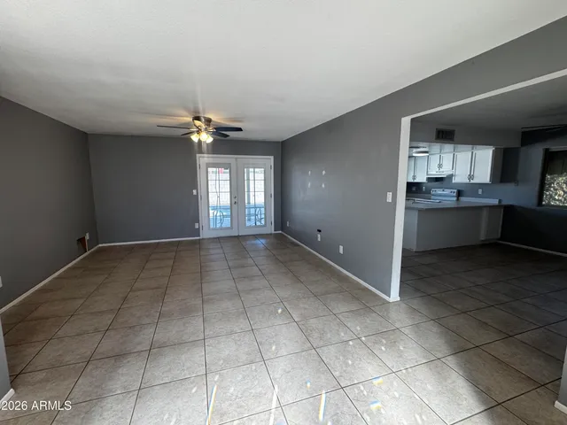 $2,195 | 5264 West Lupine Avenue, Glendale, AZ 85304