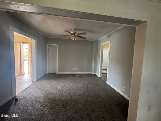 $259,900 | 401 Stanford Avenue, Niskayuna, NY 12304